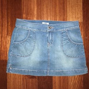 Low rise jean mini skirt